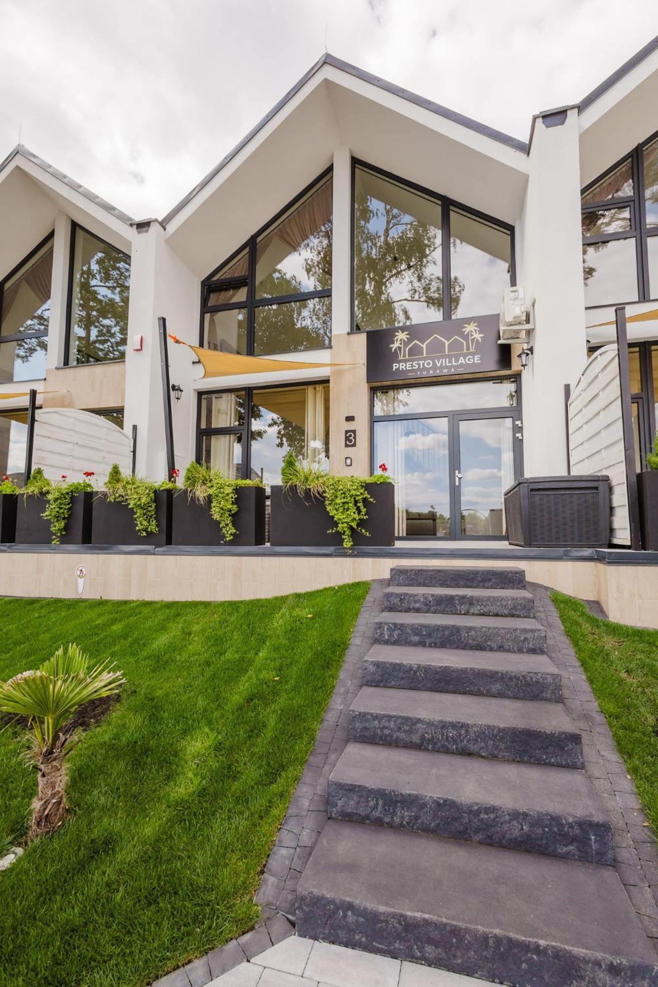 Presto Village Turawa Exteriör bild